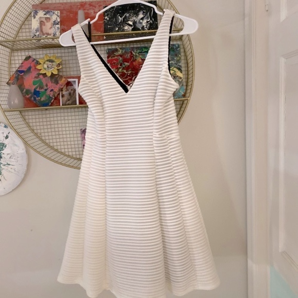 Guess Striped Textured Fit & Flare V-Neck Dress